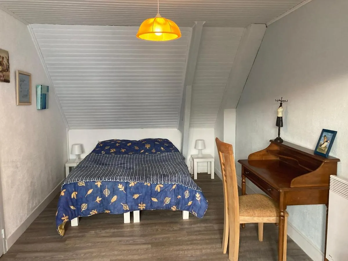 Maison Cosy Avec Jardin, Centre De Sauzon, 200M Du Port, 3 Chambres, Wifi, Terrasse Et Barbecue - Fr-1-418-211 0*, Sauzon